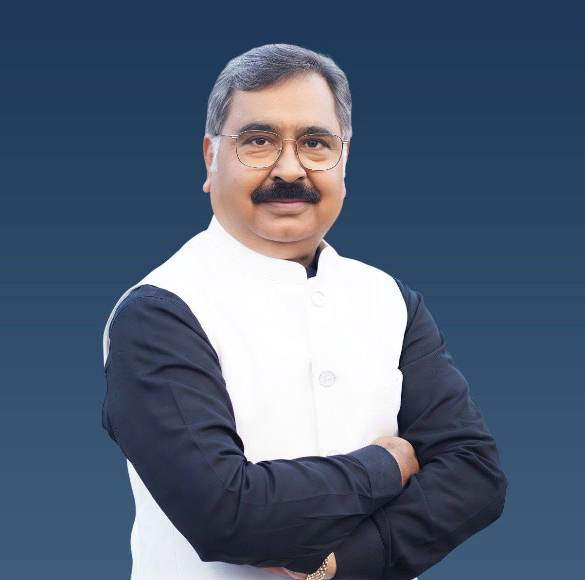 Dr. Sanjayan Tripathi